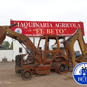 RETROEXCAVADORA CATERPILLAR MODELO 420E PARA DESARME